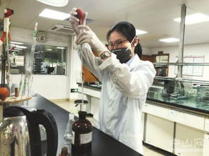 研發(fā)環(huán)保油墨 做強民族品牌